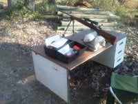 IMG_20131119_133441 old desk used as bench.jpg